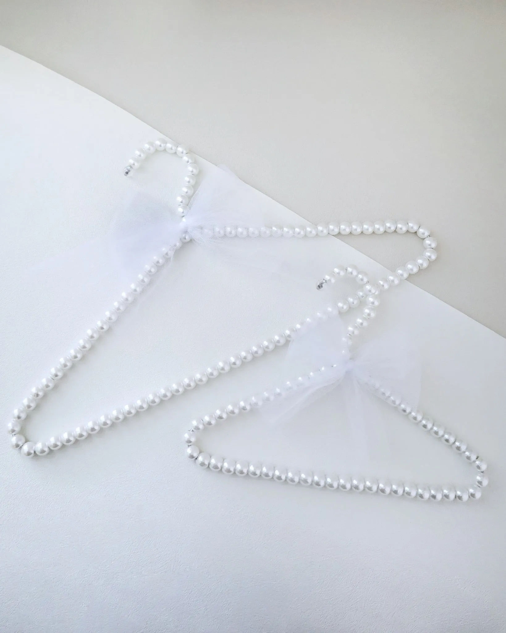 Bridal Pearl Hanger with Tulle Bow
