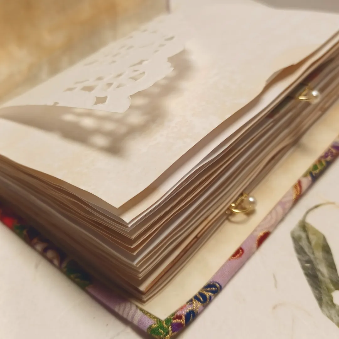 Gentle Thoughts - Mini Journals