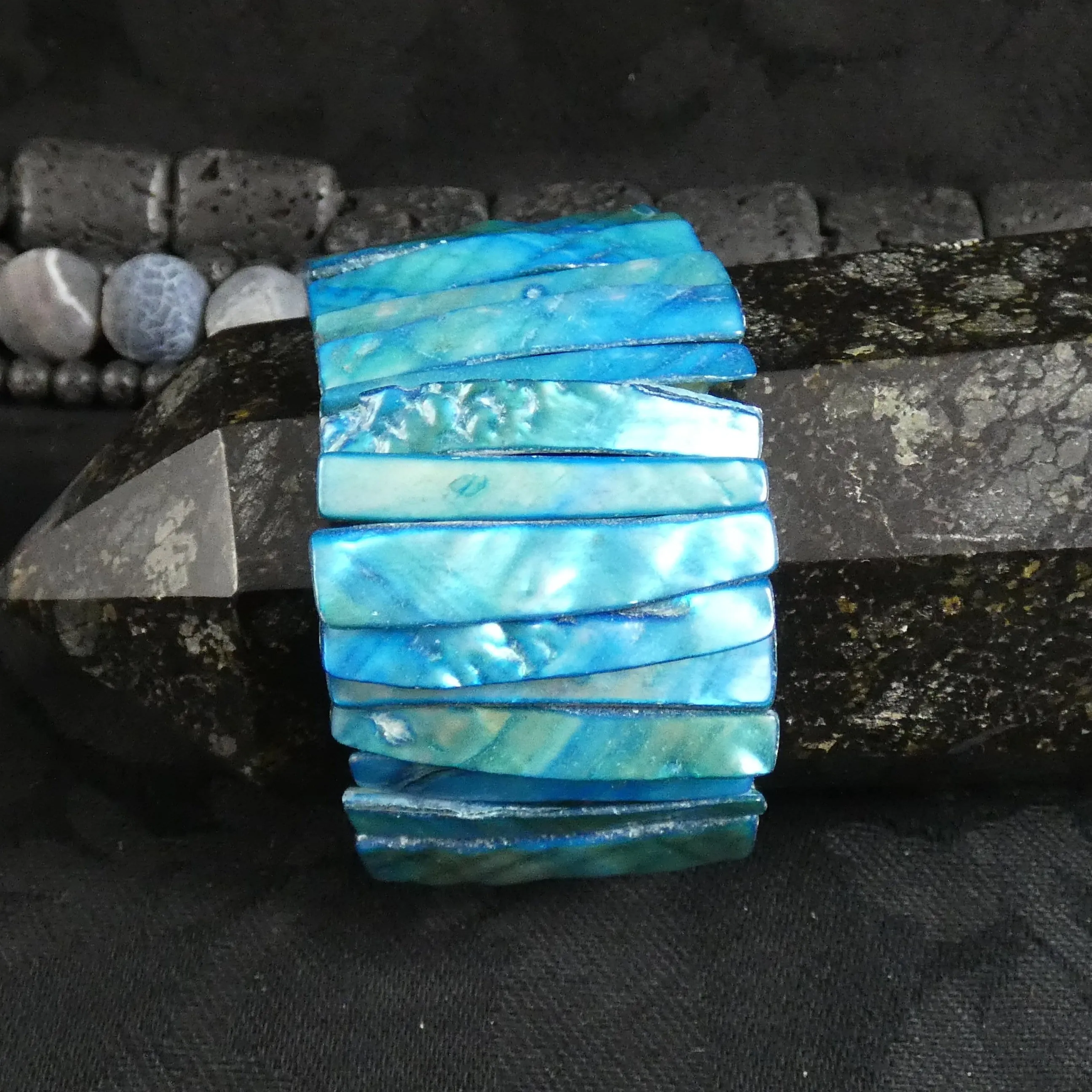 Pearlescent Cyan Mother of Pearl Stretch Bracelets (dyed) (Various)